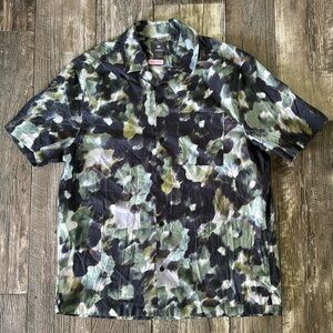 H&M REGULAR FIT COUPE STANDARD MEN SHIRTS, SIZE SMALL M